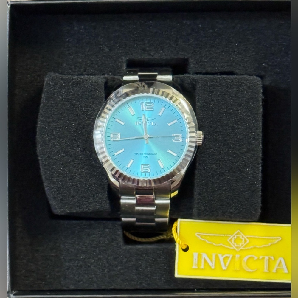 Invicta Specialty Stratford Tiffany Blue Dial
Women's Watch